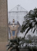 piramide-innevata-a-las-vegas